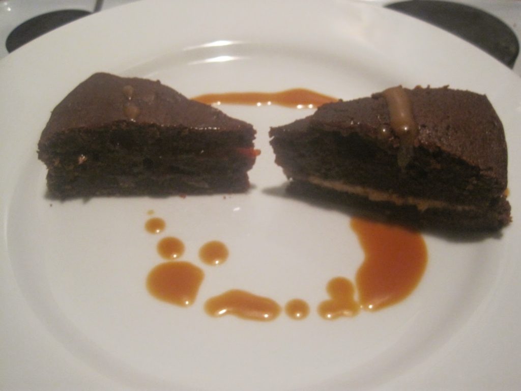 Schokoladenkuchen mit Erdnuss Karamell – glatzkoch.de