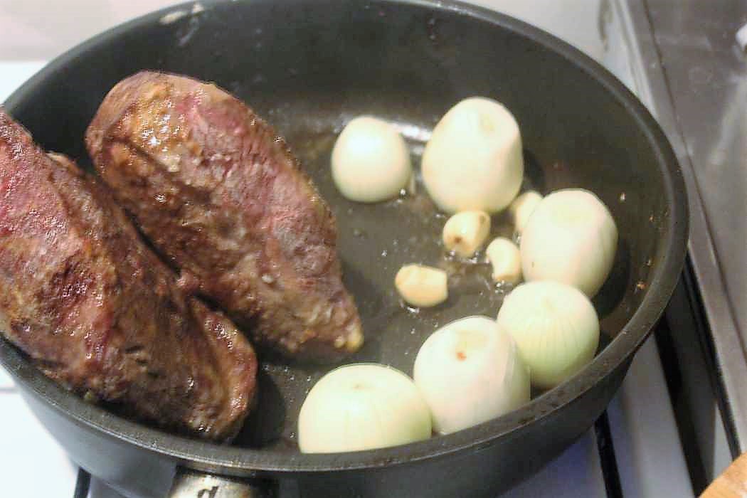 Falsches Filet vom Rind in Rotwein geschmort glatzkoch.de