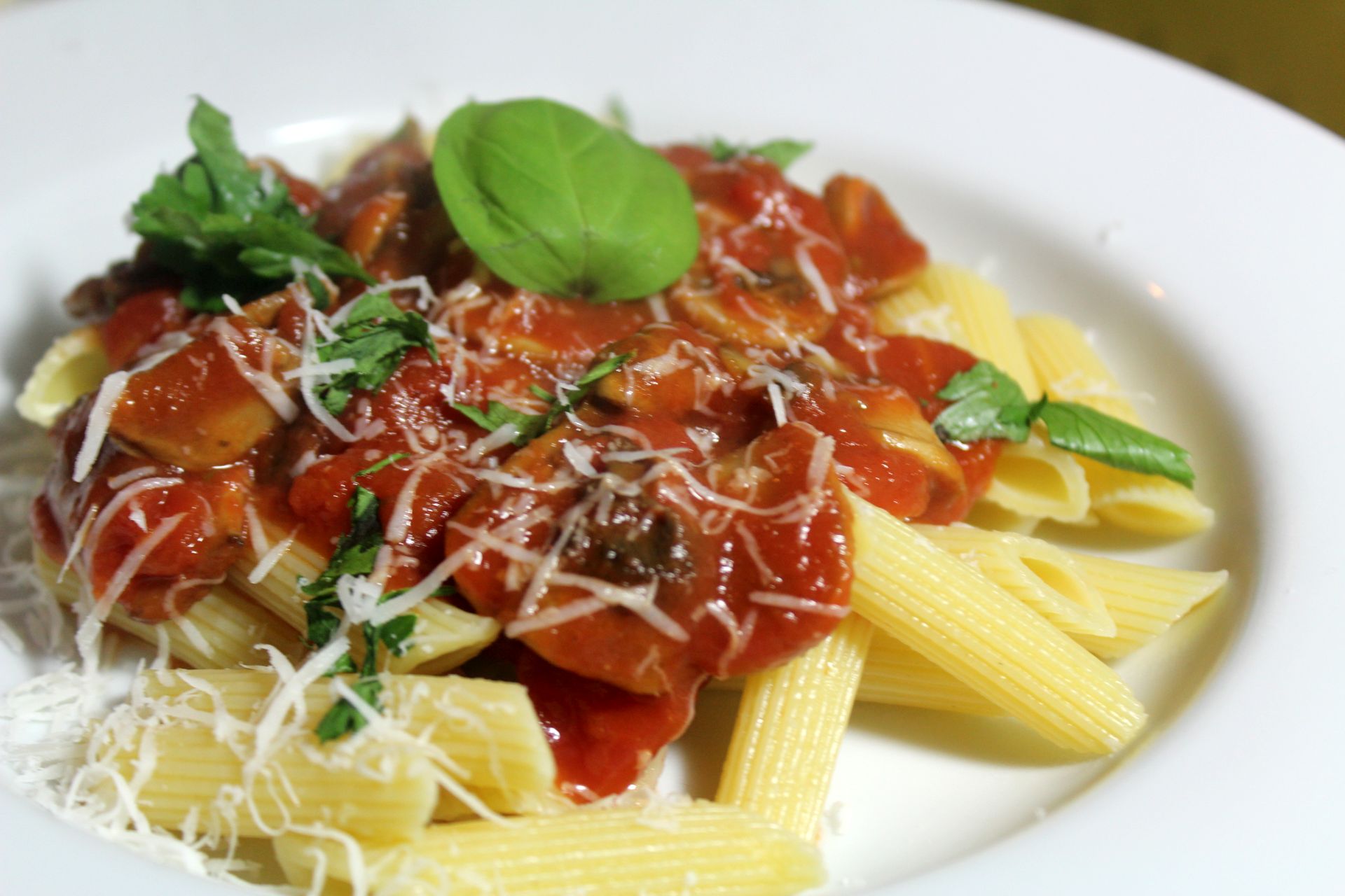 Nudeln mit Tomatensoße alla Emma – glatzkoch.de