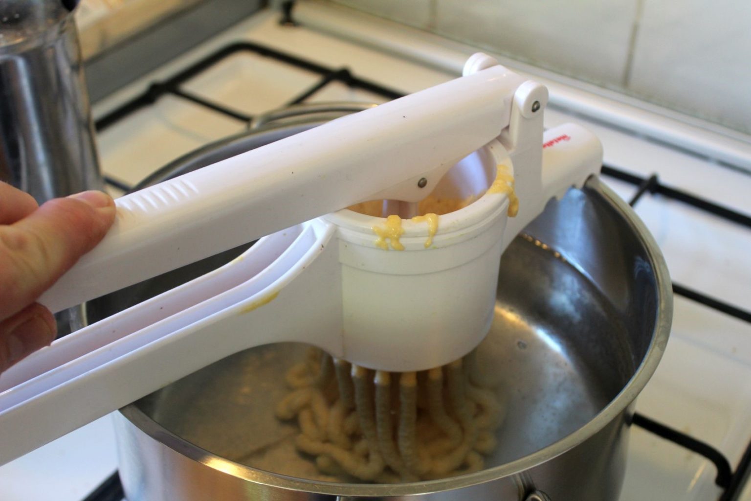 Spätzle mit der Maschine – glatzkoch.de